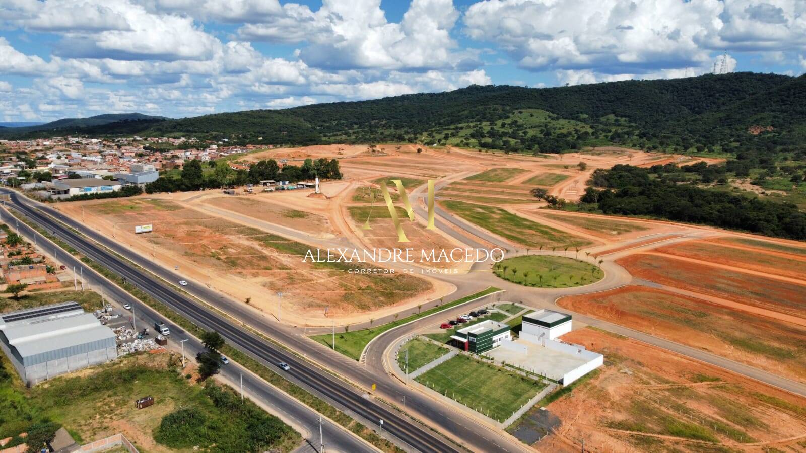 Terreno à venda, 200m² - Foto 1