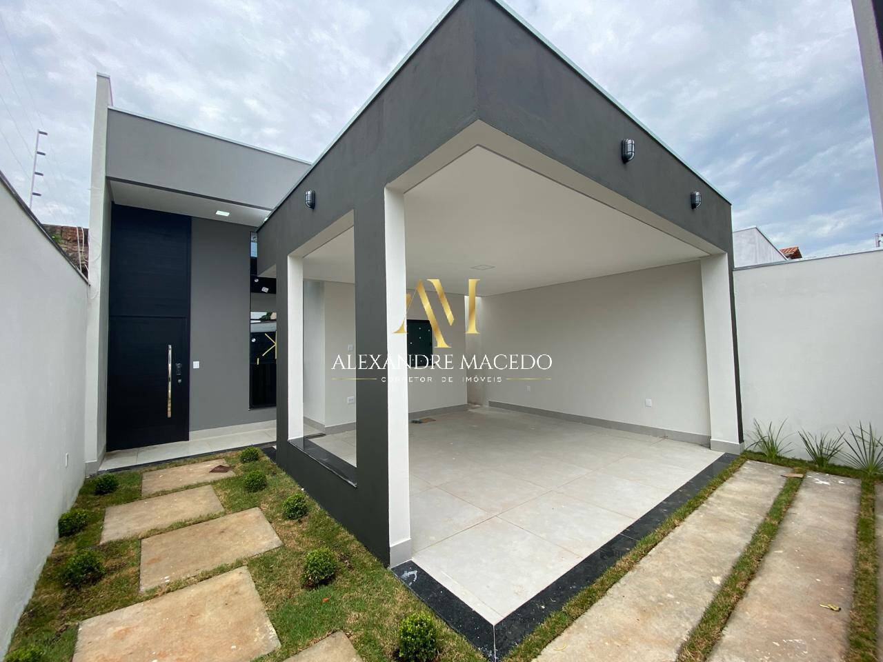 Casa à venda com 3 quartos, 255m² - Foto 7