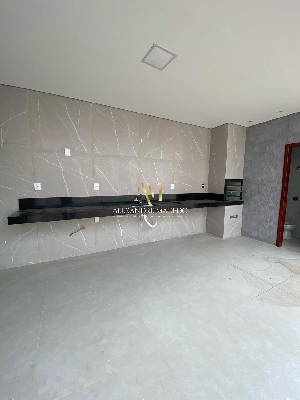 Casa à venda com 3 quartos, 255m² - Foto 10