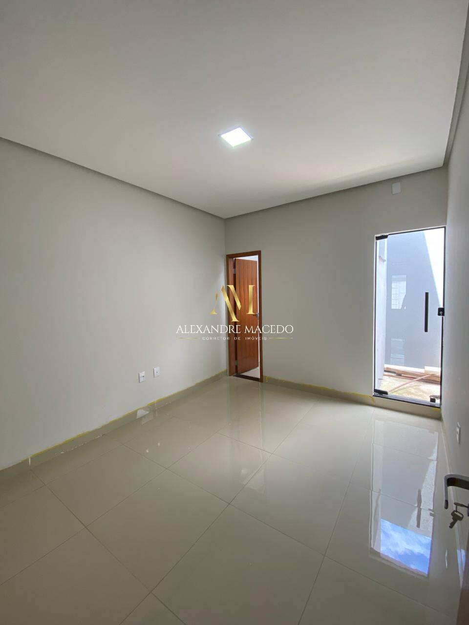 Casa à venda com 3 quartos, 65m² - Foto 8