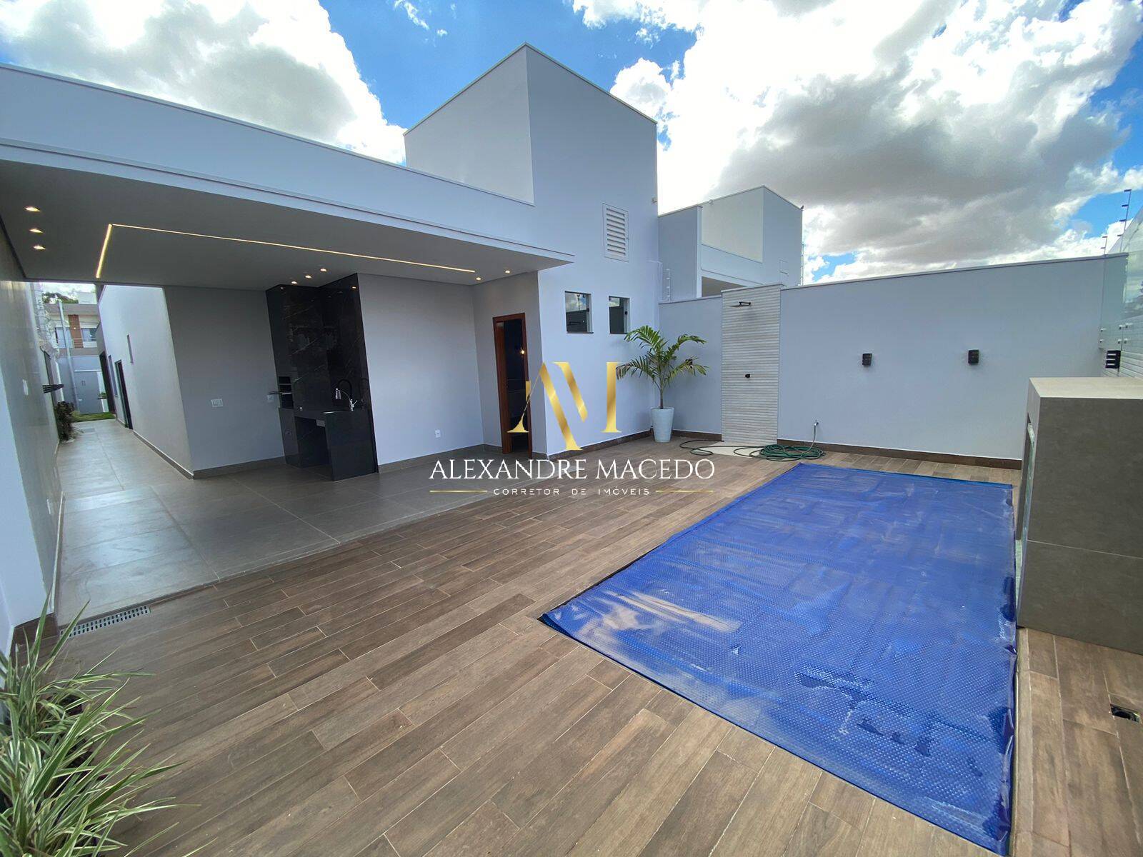 Casa à venda com 3 quartos, 299m² - Foto 38