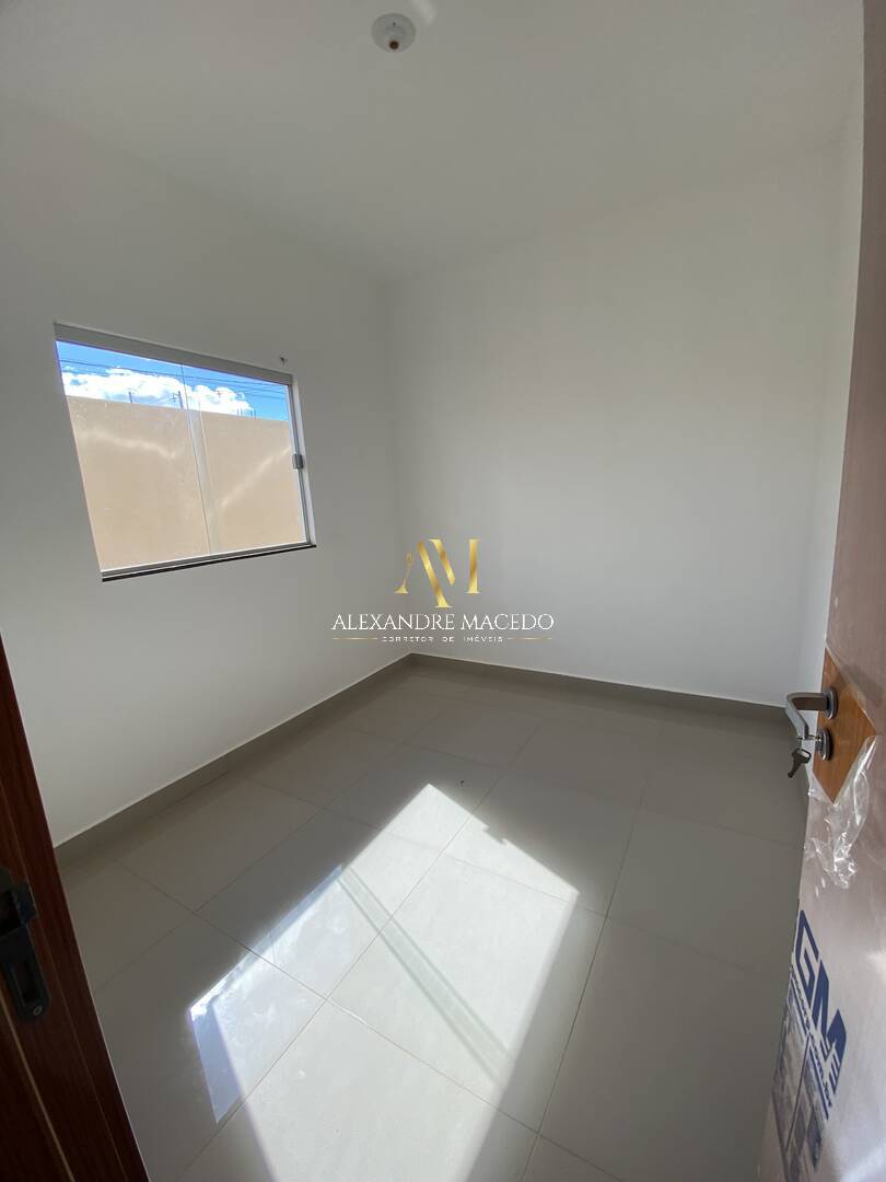 Casa à venda com 3 quartos, 150m² - Foto 3