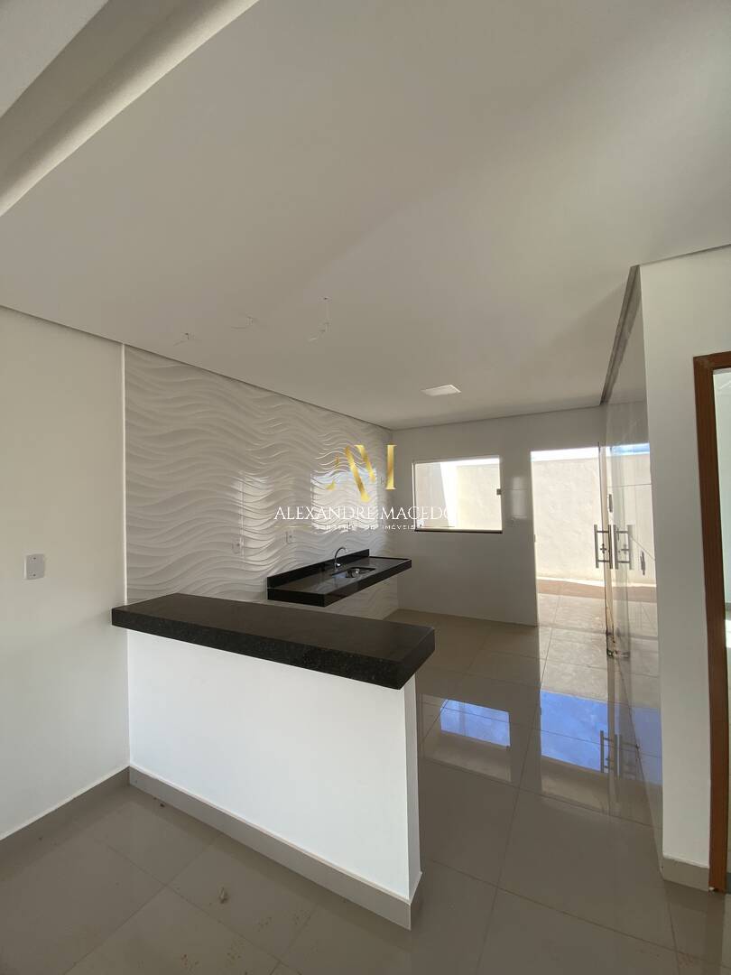 Casa à venda com 3 quartos, 150m² - Foto 8