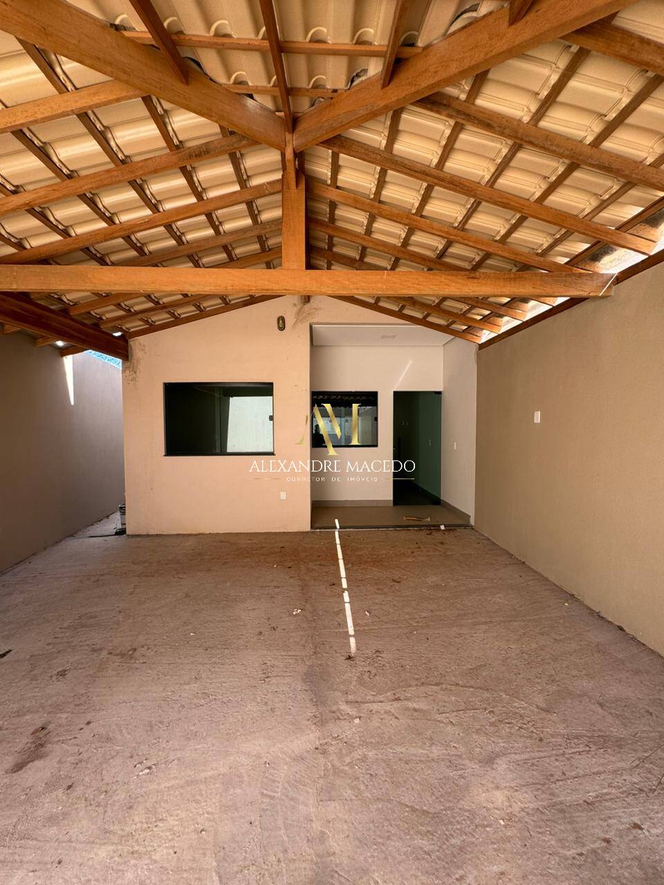 Casa à venda com 3 quartos, 120m² - Foto 2