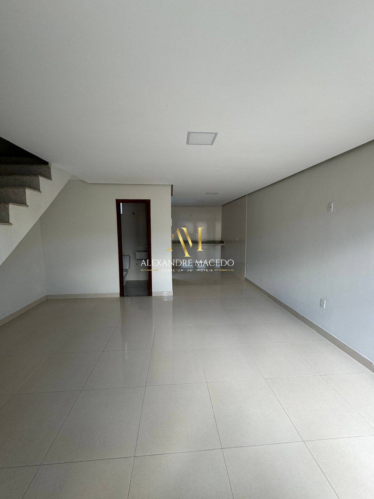 Sobrado à venda com 2 quartos, 80m² - Foto 4