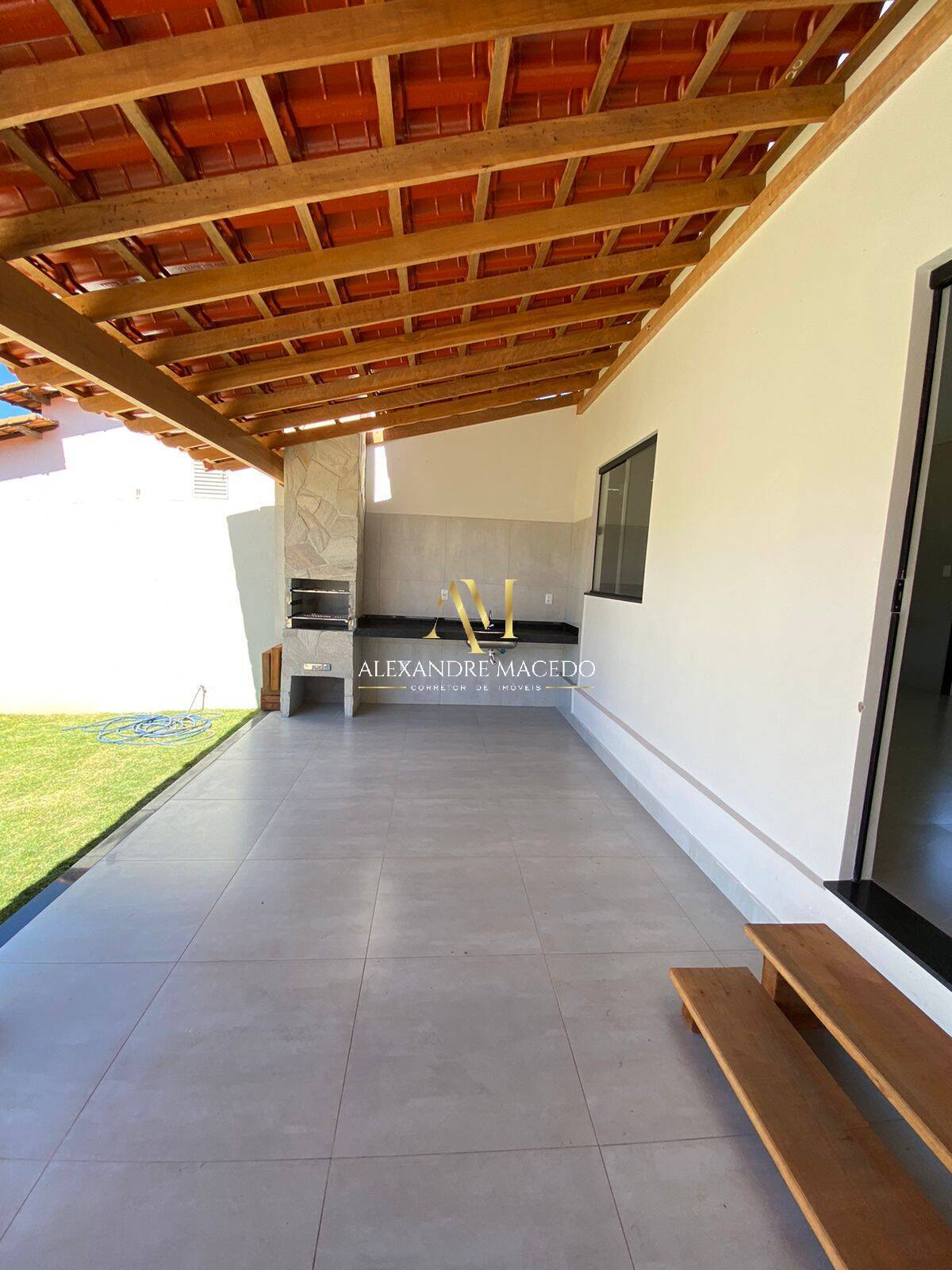 Casa à venda com 3 quartos, 150m² - Foto 10