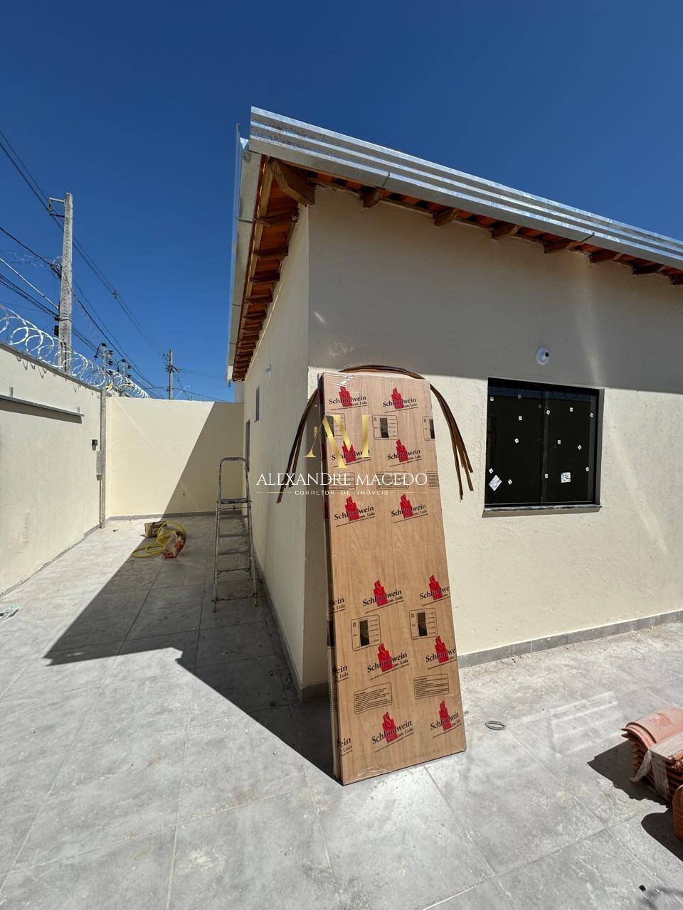 Casa à venda com 2 quartos, 45m² - Foto 5