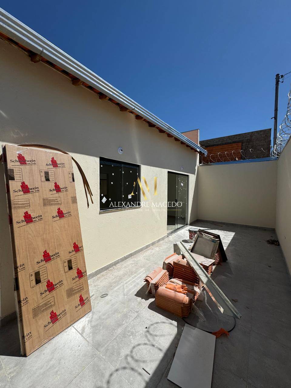 Casa à venda com 2 quartos, 45m² - Foto 9