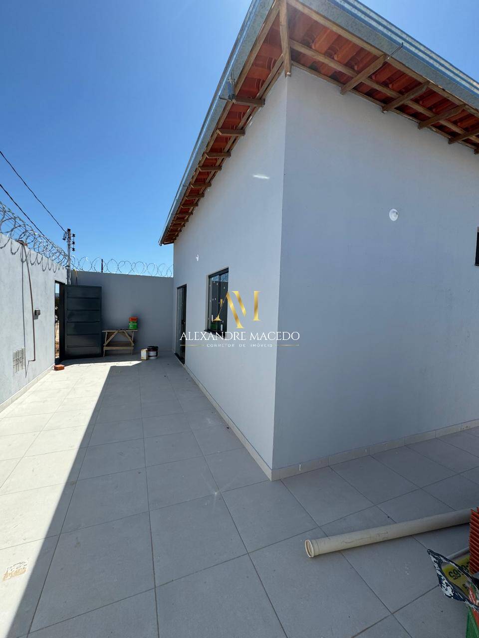 Casa à venda com 2 quartos, 45m² - Foto 3