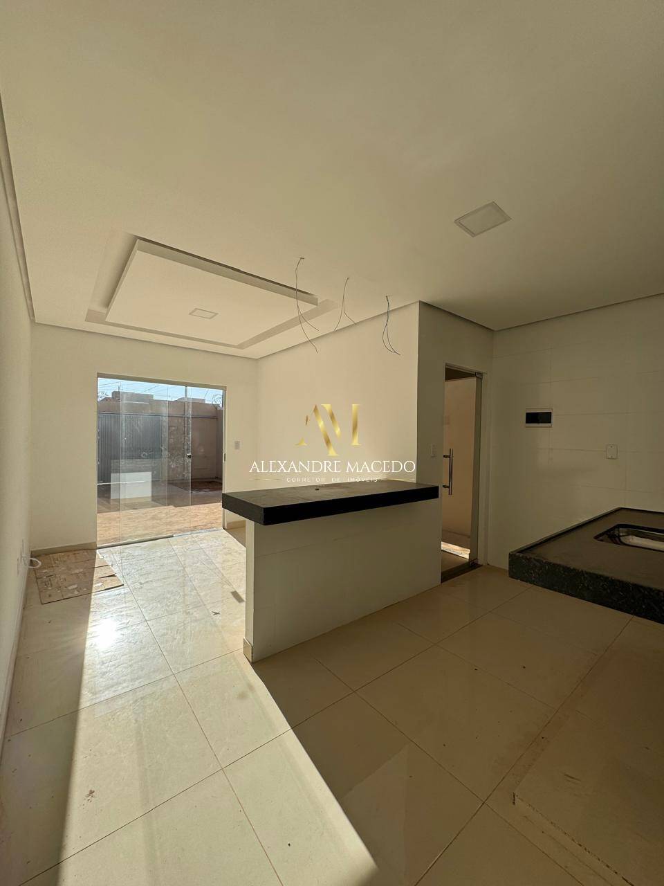 Casa à venda com 2 quartos, 100m² - Foto 10