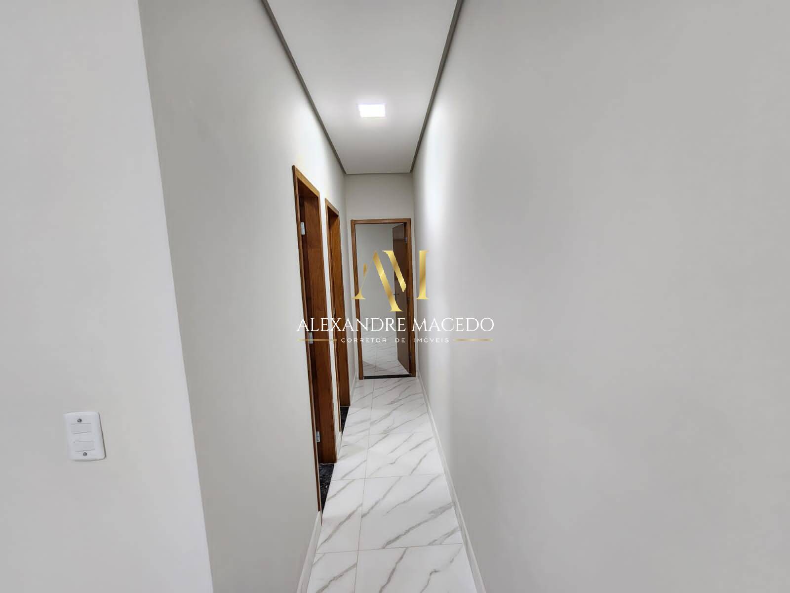 Casa à venda com 2 quartos, 45m² - Foto 12