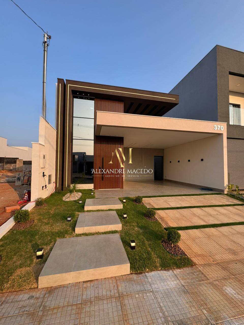 Casa de Condomínio à venda com 3 quartos, 145m² - Foto 2