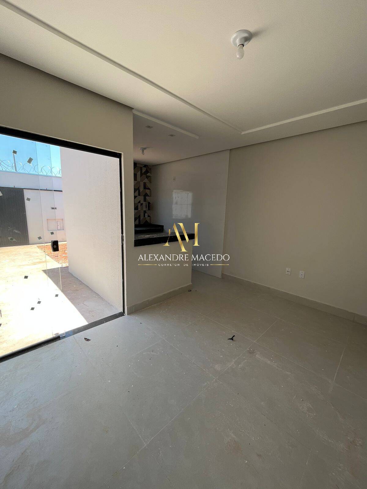 Casa à venda com 2 quartos, 45m² - Foto 6